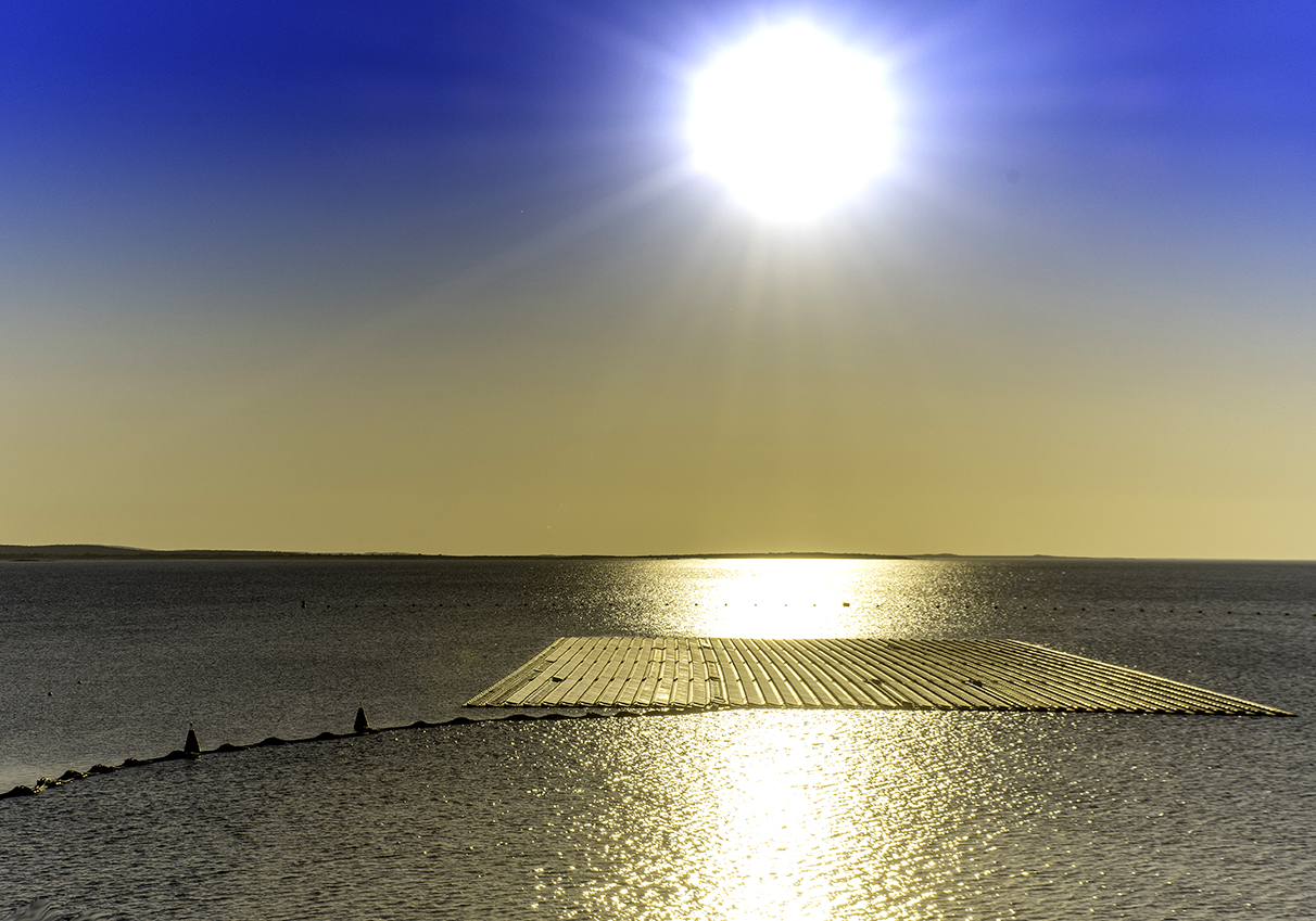 Solar Flutuante.jpg